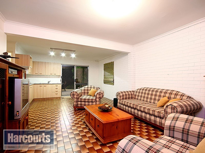 79 Wilgarning Street, Stafford Heights QLD 4053