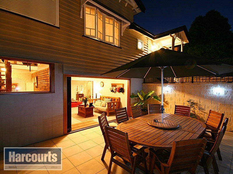 16 Edris Street, Alderley QLD 4051