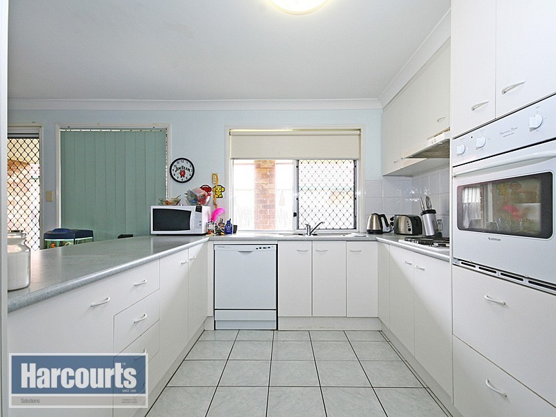 3 Manitoba Place, Wavell Heights QLD 4012