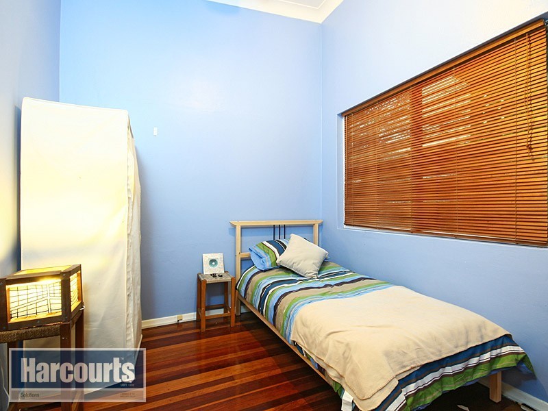 48 Kumbari Crescent, Mitchelton QLD 4053