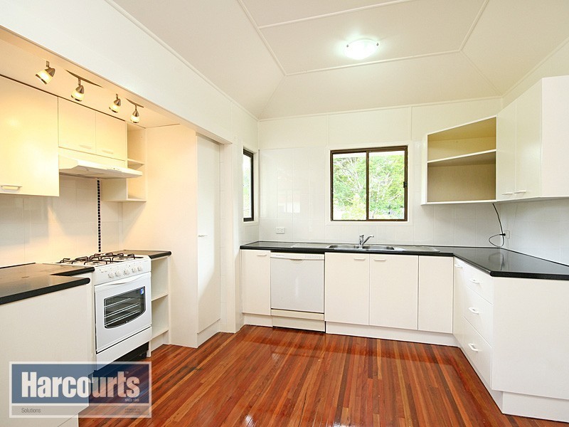 1 Nicholson Street, Mitchelton QLD 4053