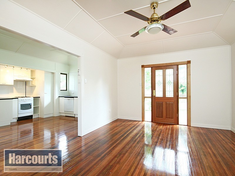 1 Nicholson Street, Mitchelton QLD 4053