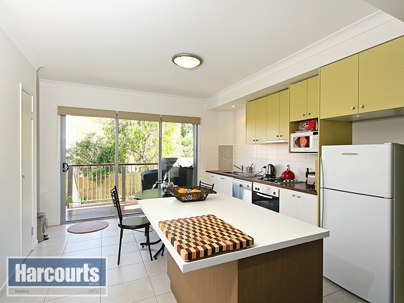 26 Bouchard Street, Chermside QLD 4032