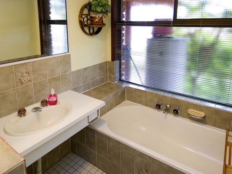 50 Parton Street, Stafford Heights QLD 4053