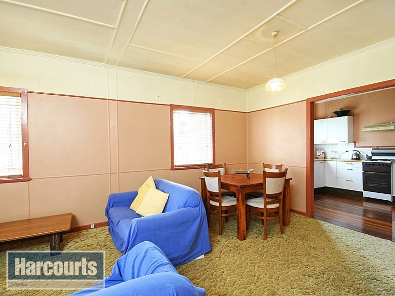 22 Pascoe Street, Mitchelton QLD 4053