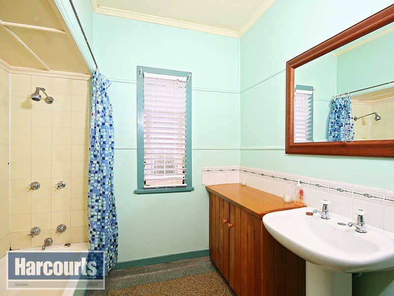 22 Pascoe Street, Mitchelton QLD 4053