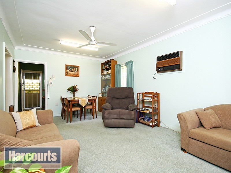 129 Glen Retreat Road, Mitchelton QLD 4053