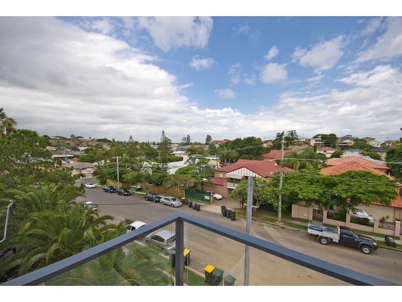 2/15 Burnaby Terrace, Gordon Park QLD 4031