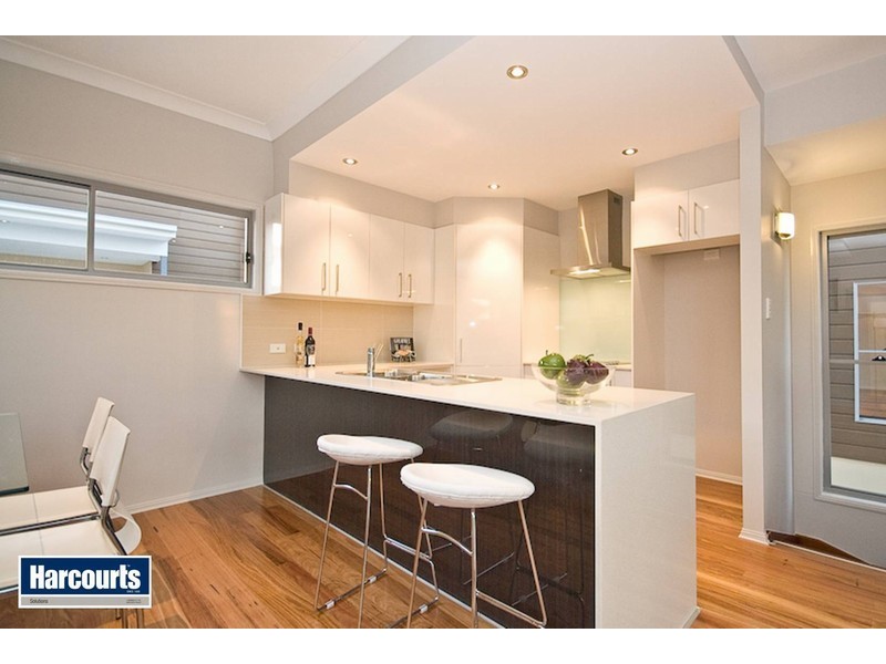 2/15 Burnaby Terrace, Gordon Park QLD 4031