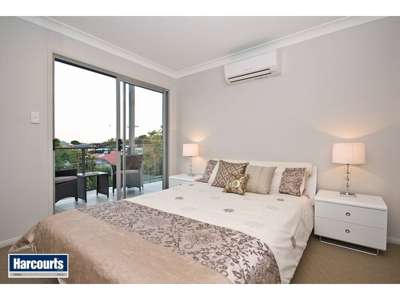 2/15 Burnaby Terrace, Gordon Park QLD 4031