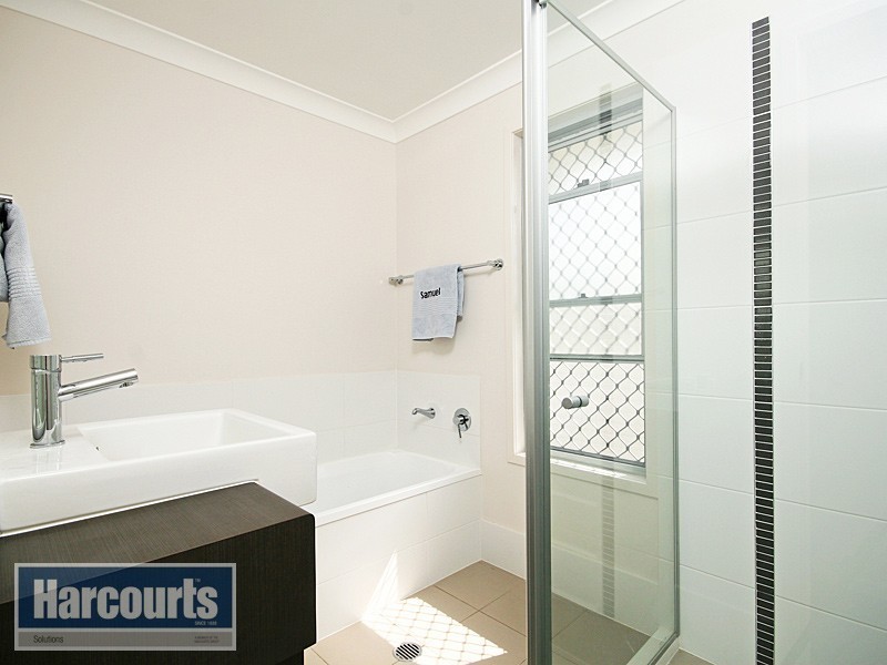 32 Fiat Avenue, Mitchelton QLD 4053