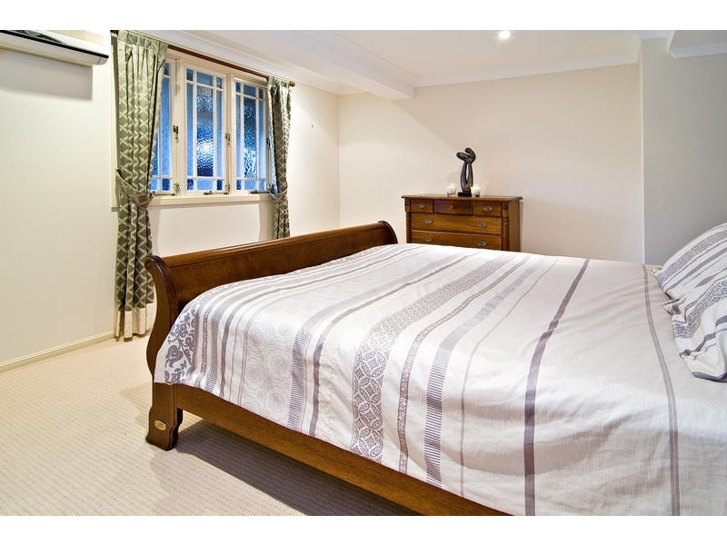 45 Clifford Street, Stafford QLD 4053