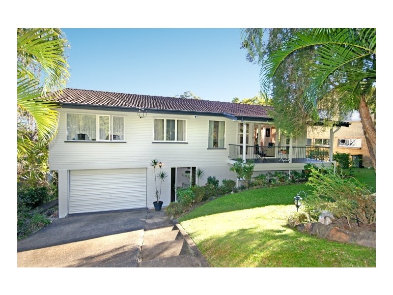 16 Byambee Street, Kenmore QLD 4069
