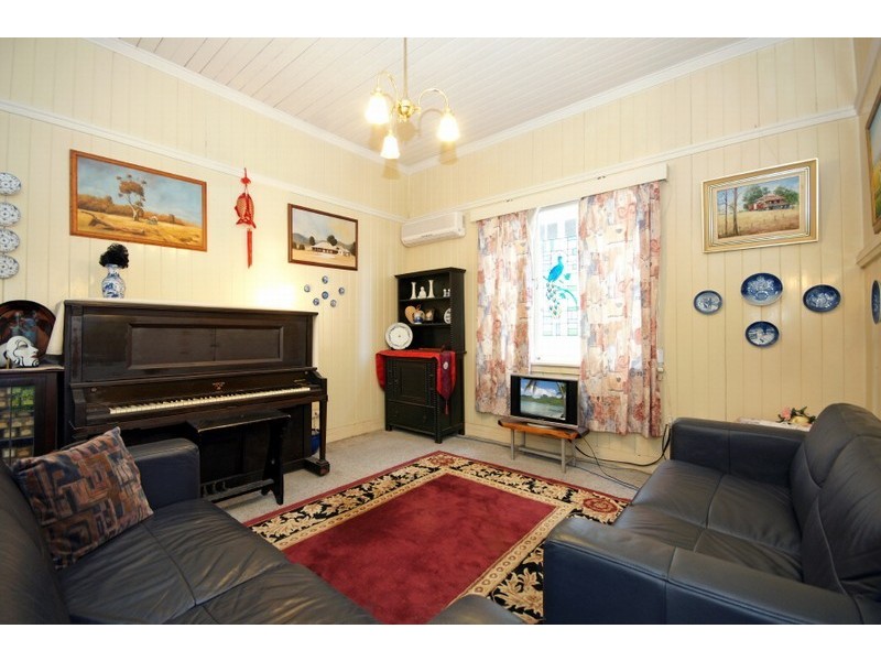 27 Normanby Terrace, Kelvin Grove QLD 4059