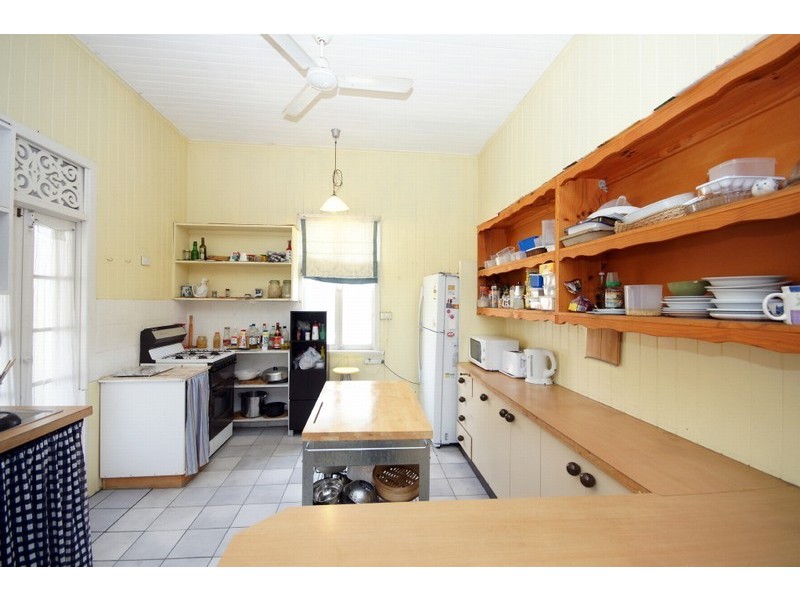 27 Normanby Terrace, Kelvin Grove QLD 4059