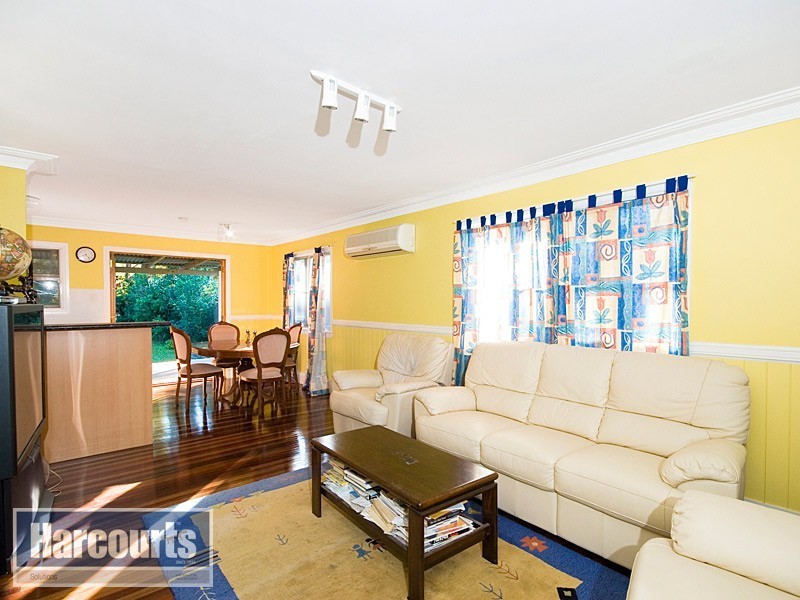 53 Reuben Street, Stafford QLD 4053