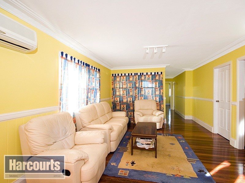 53 Reuben Street, Stafford QLD 4053