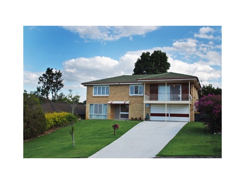 102 Wilgarning Street, Stafford Heights QLD 4053