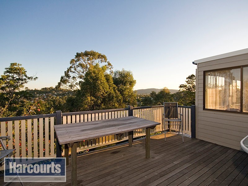 80 Redwood Street, Stafford Heights QLD 4053