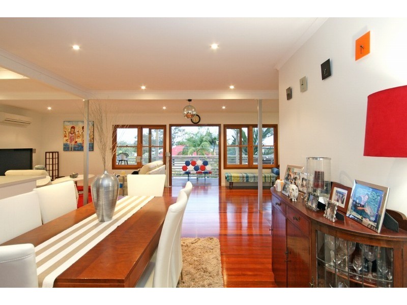 11 Allowrie Street, Stafford QLD 4053