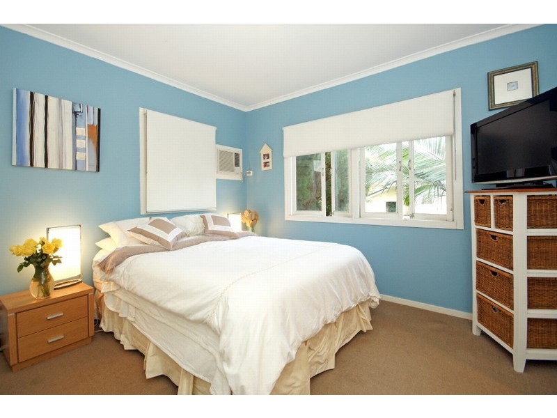 11 Allowrie Street, Stafford QLD 4053