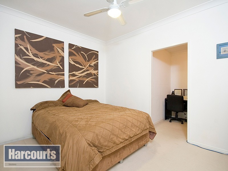 25 Grace Street, Mitchelton QLD 4053