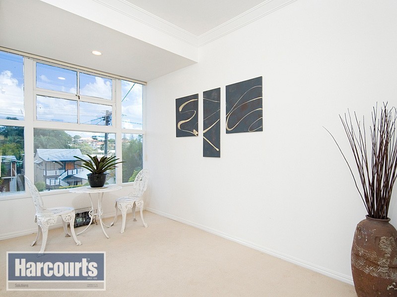 25 Grace Street, Mitchelton QLD 4053