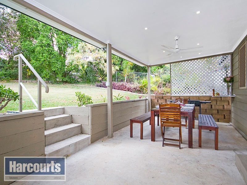 25 Grace Street, Mitchelton QLD 4053