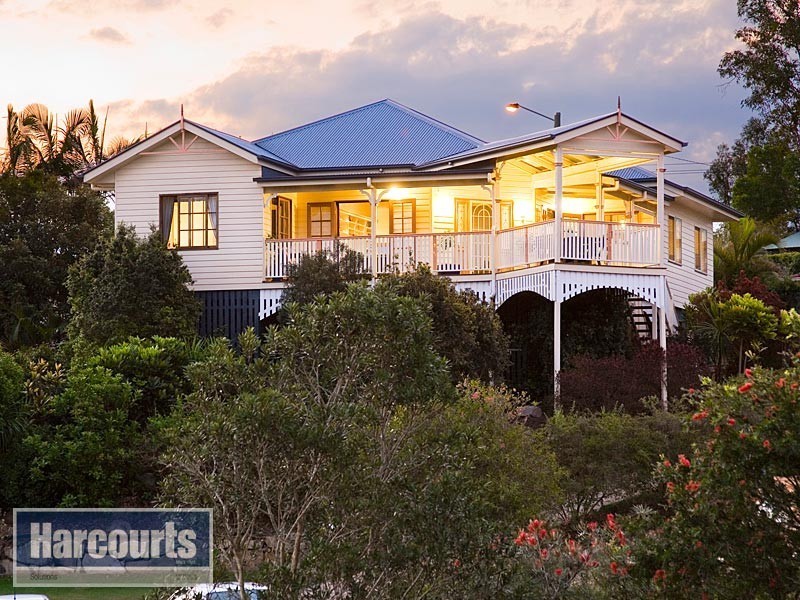 10 Violin Place, Arana Hills QLD 4054