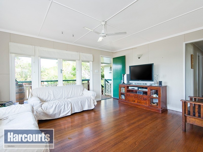 7 Sarina Street, Stafford Heights QLD 4053