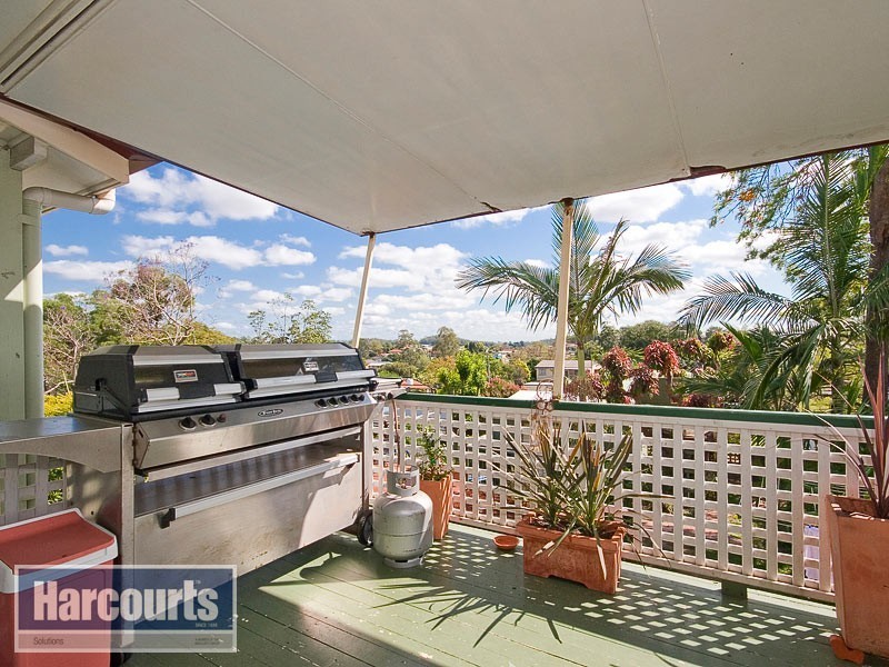 7 Sarina Street, Stafford Heights QLD 4053