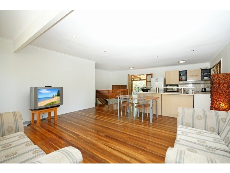 41 Fallbrook Street, Kenmore QLD 4069