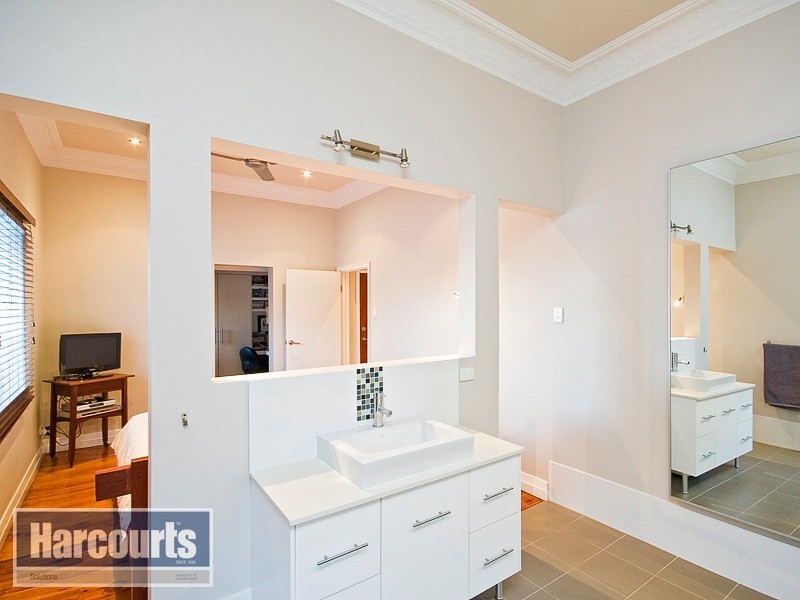 97 Stoneleigh Street, Lutwyche QLD 4030