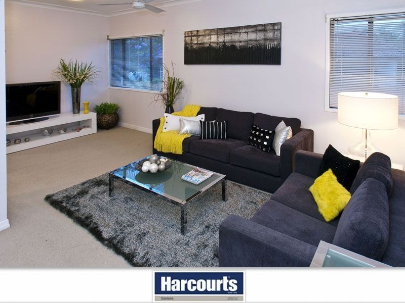 52 Burwood Rd, Everton Park QLD 4053