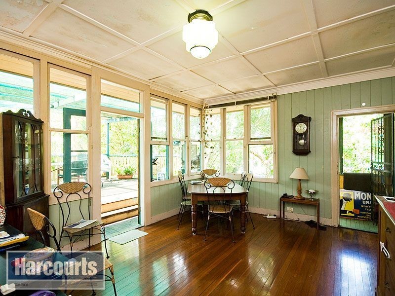 12 Thurlow Street, Newmarket QLD 4051