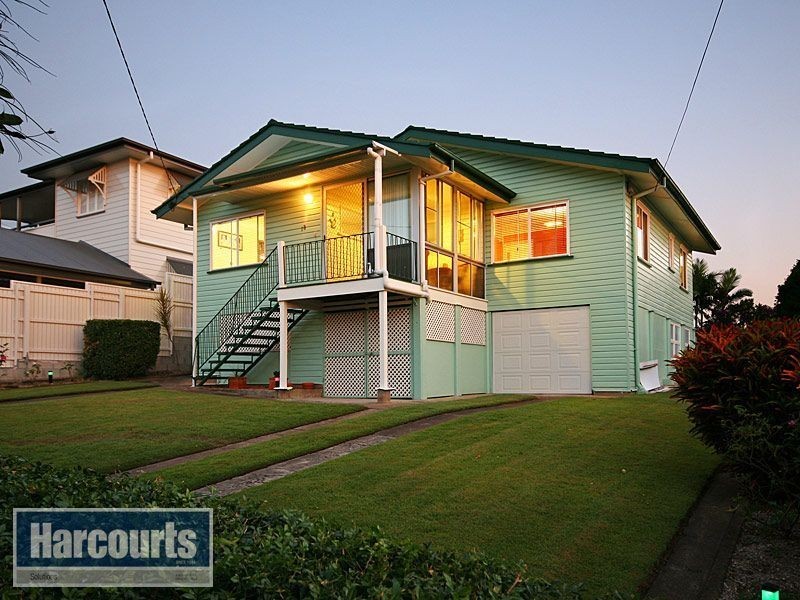 18 Reuben Street, Stafford QLD 4053