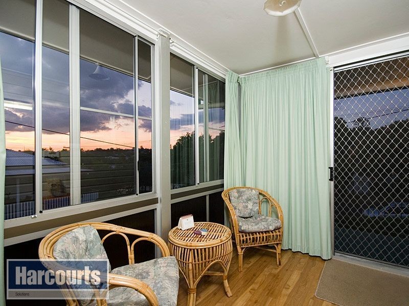 18 Reuben Street, Stafford QLD 4053