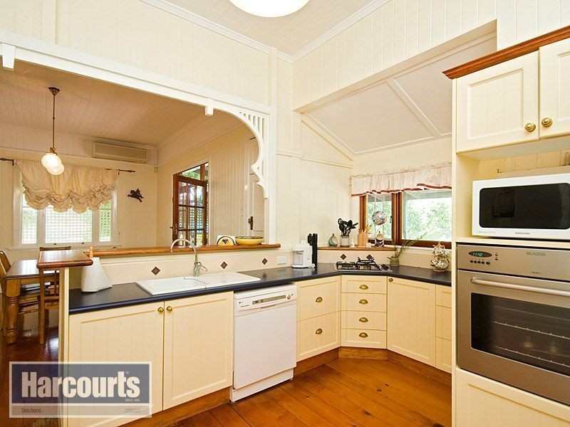 2 Jimbour Street, Wooloowin QLD 4030