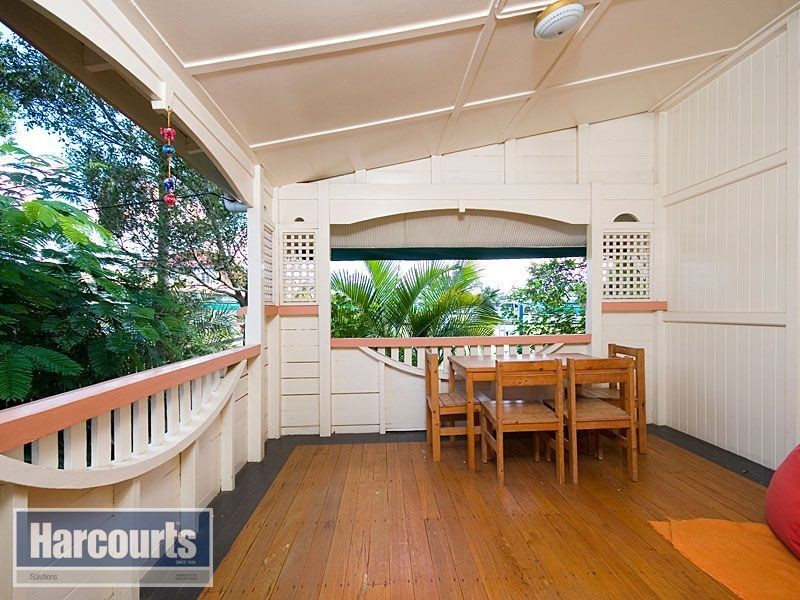 2 Jimbour Street, Wooloowin QLD 4030