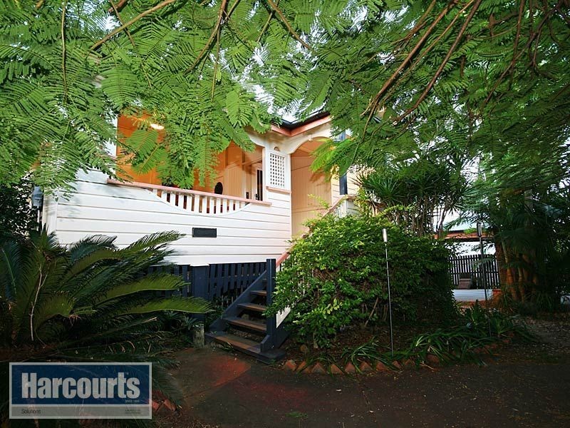 2 Jimbour Street, Wooloowin QLD 4030