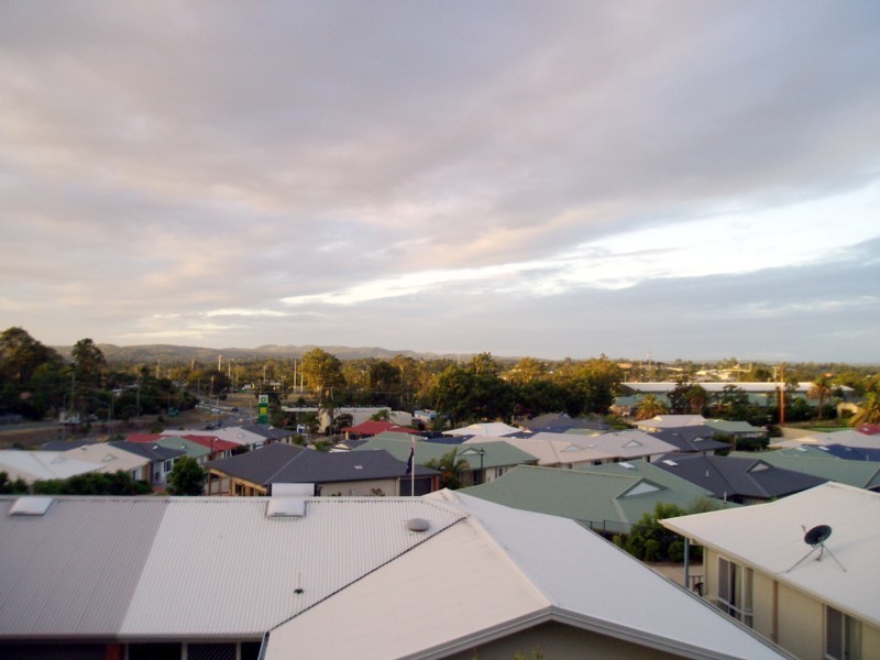 Mount Warren Park QLD 4207