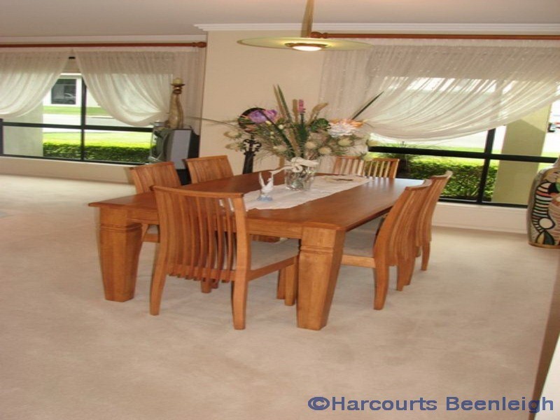 49 The Avenue, Windaroo QLD 4207