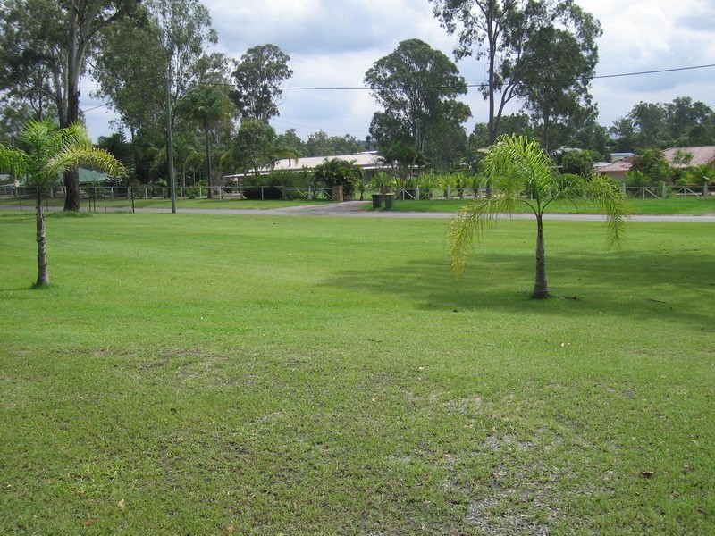 41 Sears Road, Yatala QLD 4207