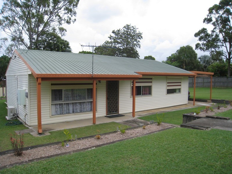 4 River Street, Eagleby QLD 4207