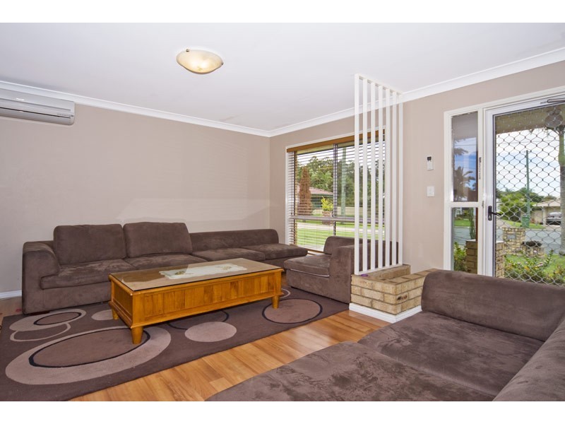 8 Cania Court, Marsden QLD 4132