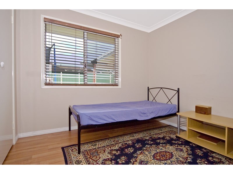 8 Cania Court, Marsden QLD 4132