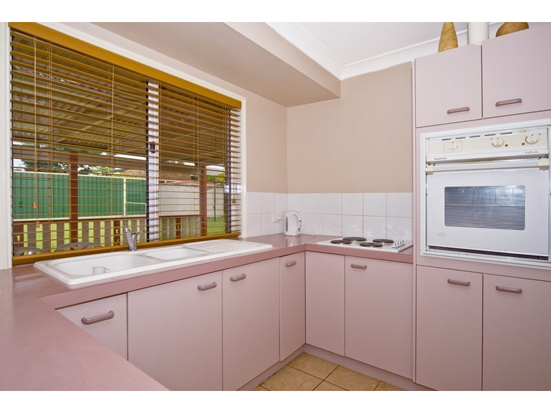 8 Cania Court, Marsden QLD 4132