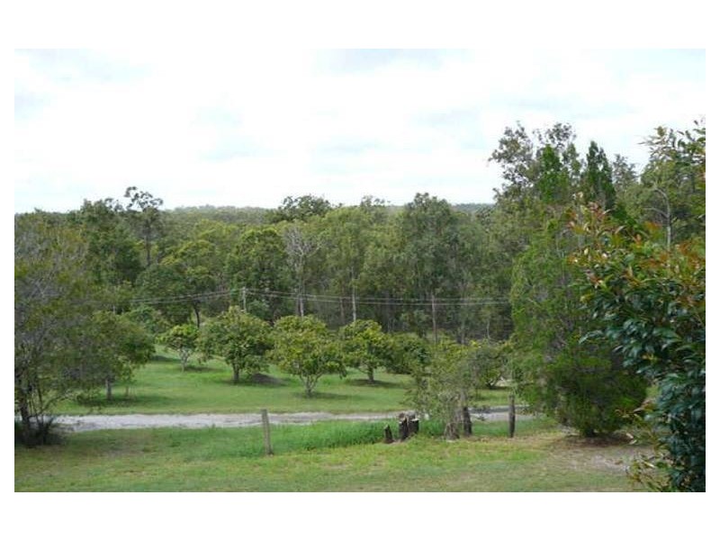 304 Bahrs Scrub Rd, Bahrs Scrub QLD 4207
