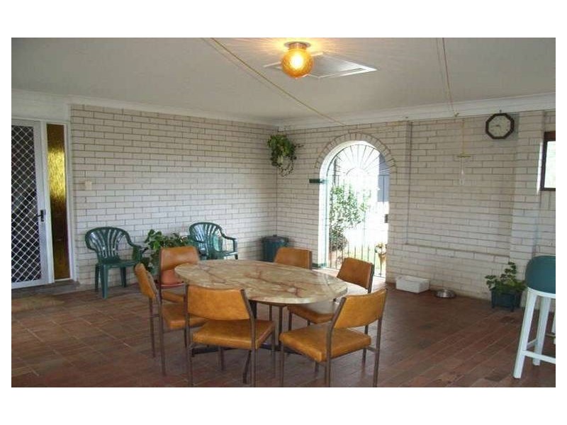 304 Bahrs Scrub Rd, Bahrs Scrub QLD 4207