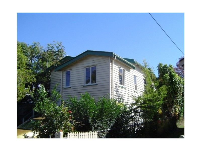 12 McLean Parade, Ashgrove QLD 4060